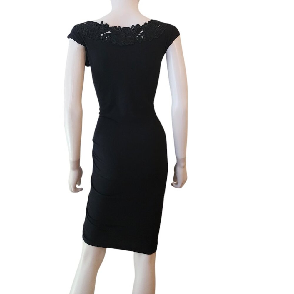 Cotton V-Neck Laced Bodycon Dress - Picture 5 of 9